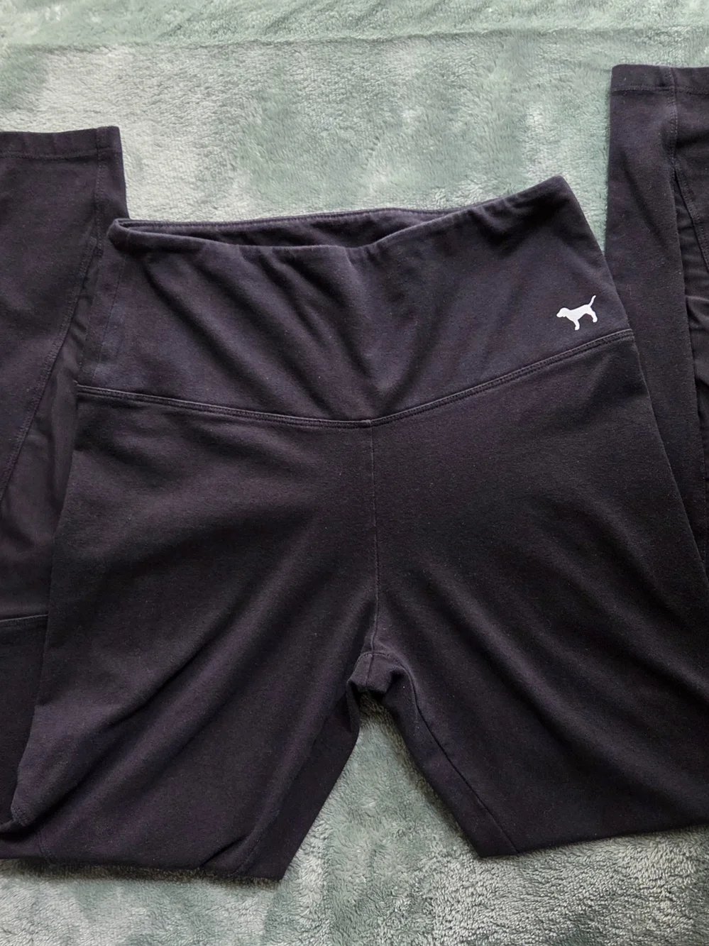 PINK Victoria’s Secret Black Collegiate Graphic Leggings - Small